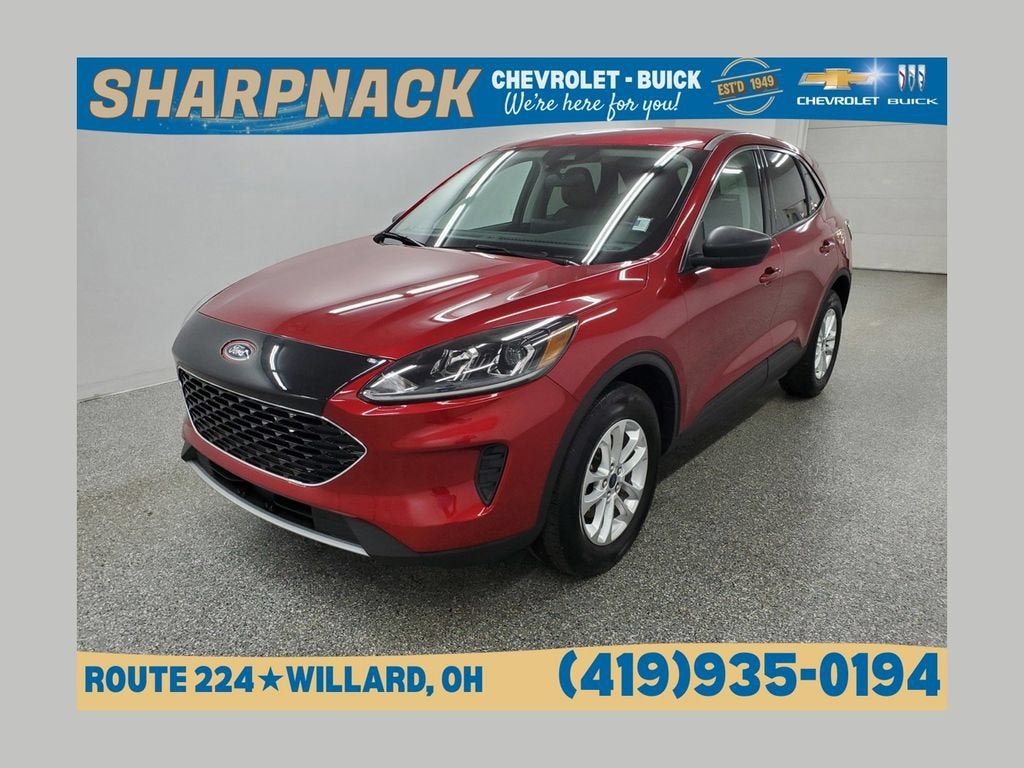 2022 Ford Escape SE in Red — front three-quarter view