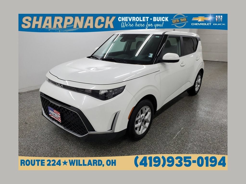 2024 Kia Soul LX in White — front three-quarter view
